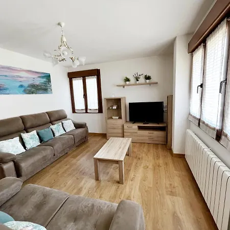Valbuena Apartment *